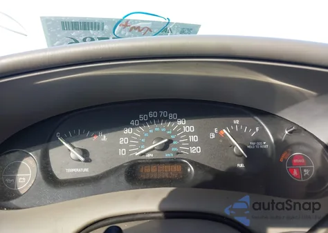 2003 Buick Century Custom из США, поврежденный, VIN 2G4WS52J531299254